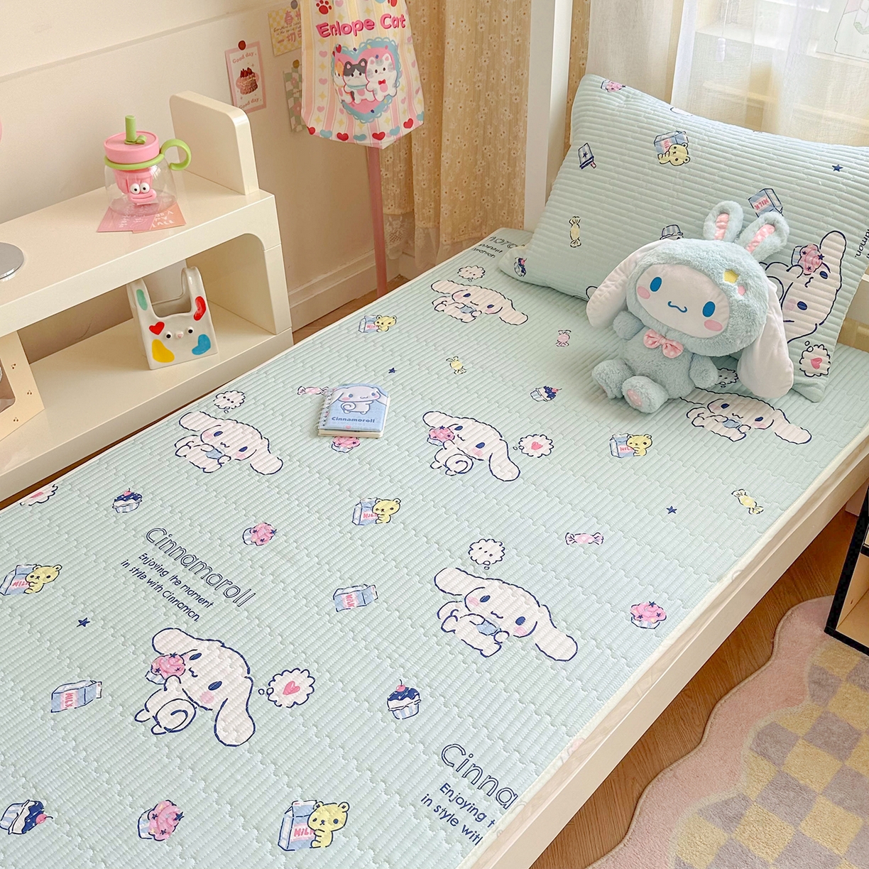 91家纺网 家纺一手货源 找家纺 妮可 2025新款卡通印花学生宿舍原棉夹棉床笠系列 玉桂狗