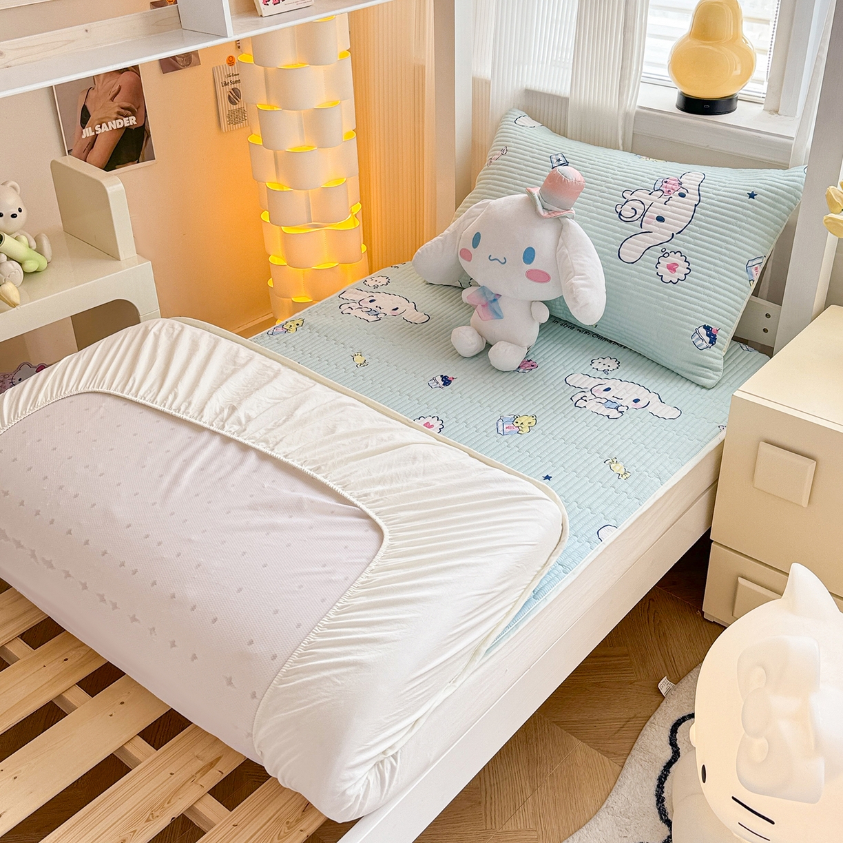 91家纺网 家纺一手货源 找家纺 妮可 2025新款卡通印花学生宿舍原棉夹棉床笠系列 玉桂狗