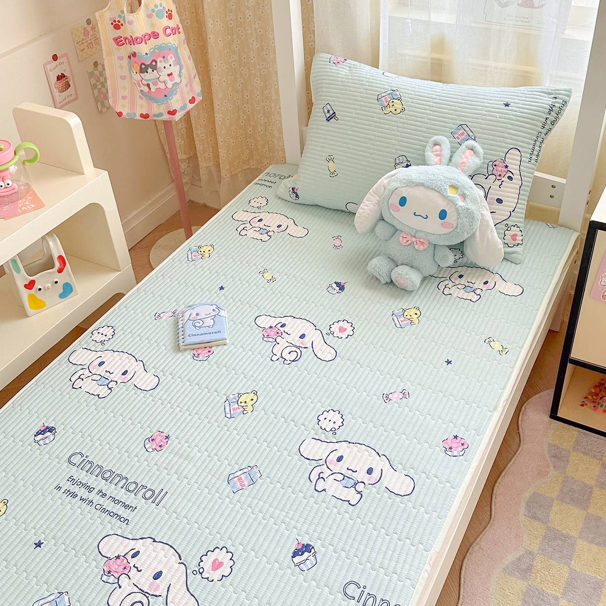 91家纺网 家纺一手货源 找家纺 妮可 2025新款卡通印花学生宿舍原棉夹棉床笠系列 玉桂狗