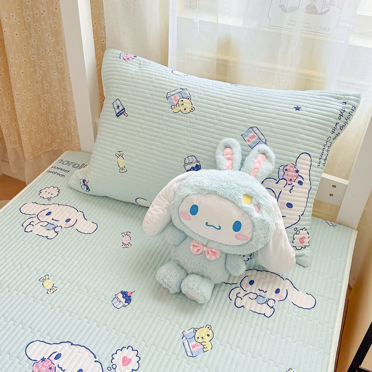 91家纺网 家纺一手货源 找家纺 妮可 2025新款卡通印花学生宿舍原棉夹棉床笠系列 玉桂狗