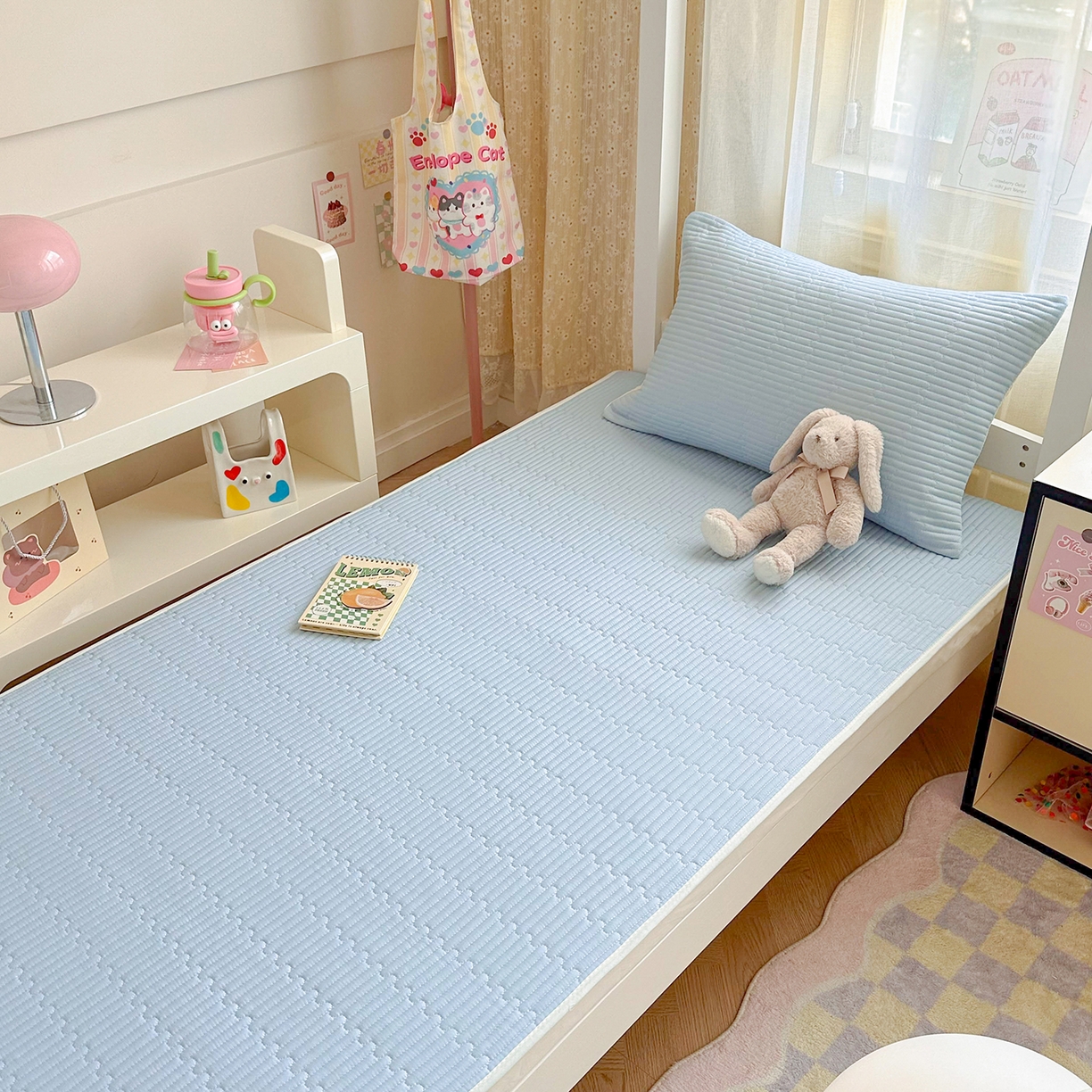 91家纺网 家纺一手货源 找家纺 妮可 2025新款卡通印花学生宿舍原棉夹棉床笠系列 蓝