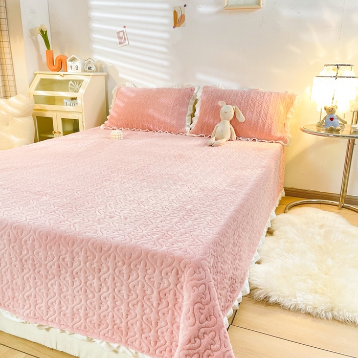 91家纺网 家纺一手货源 找家纺 （总）妮可 2025秋冬新款加厚牛奶绒多功能荷叶边纯色床盖