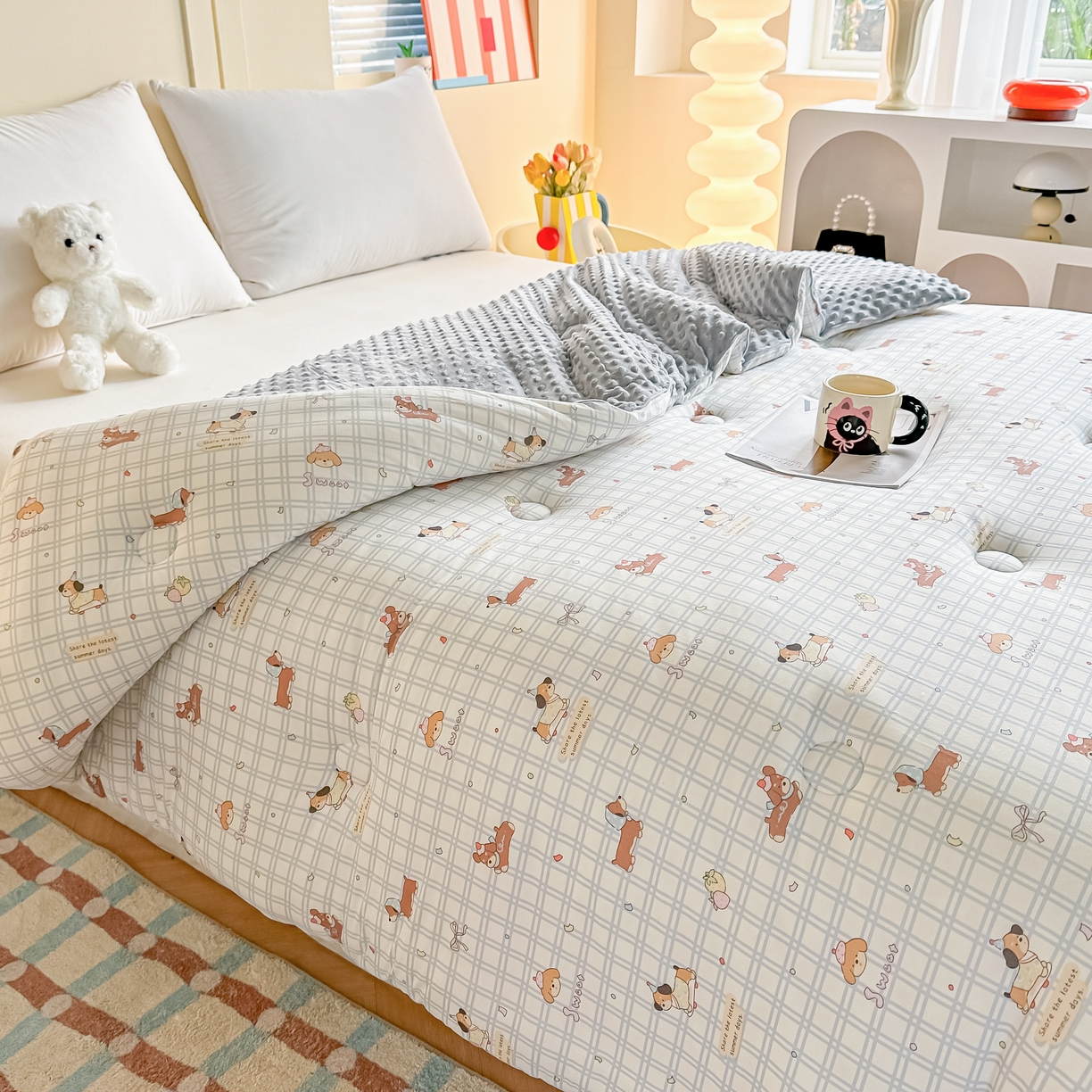 91家纺网 家纺一手货源 找家纺 纯优家纺 2025秋冬新款针织棉豆豆绒大豆秋冬被被子被芯（量大询价） 丹尼狗