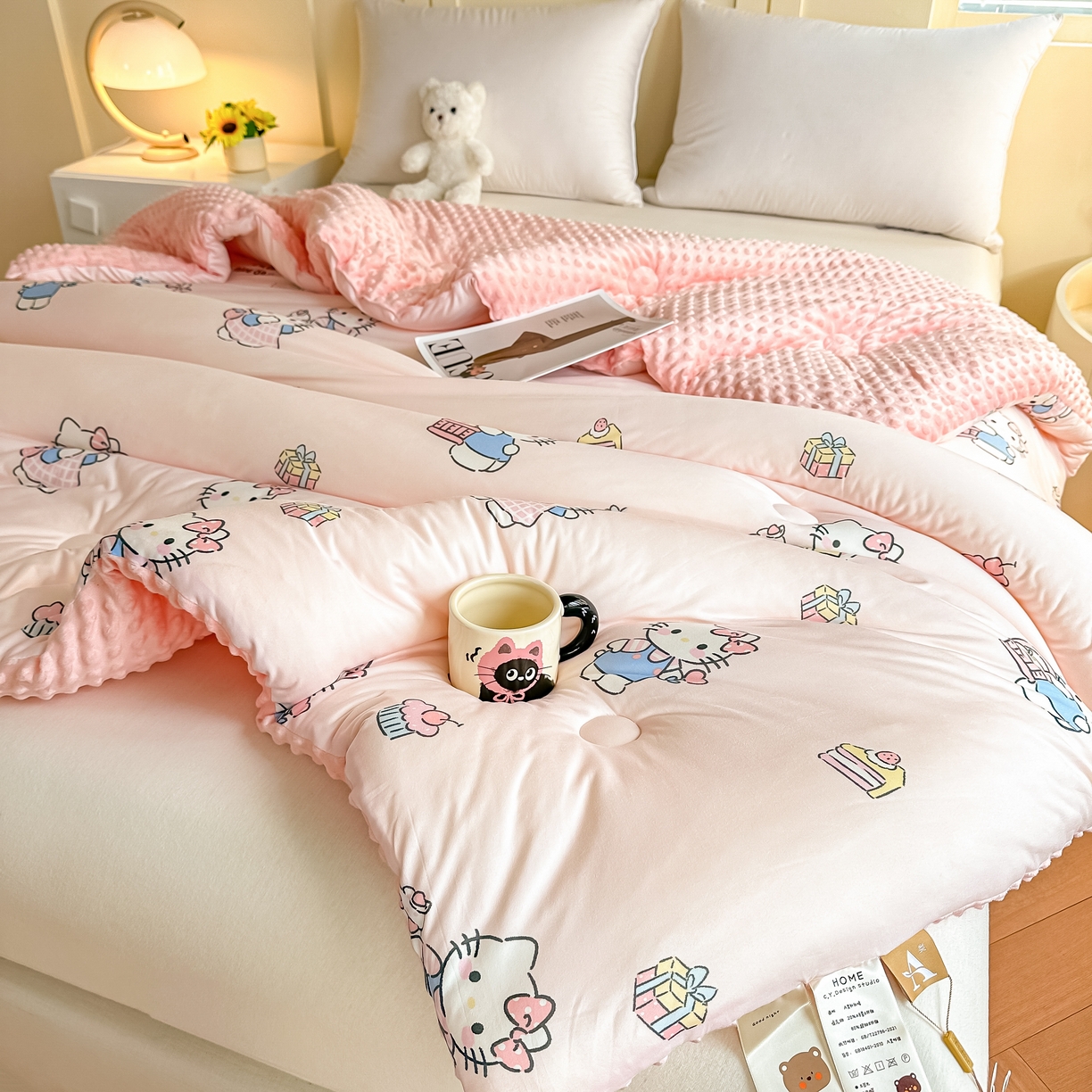 91家纺网 家纺一手货源 找家纺 纯优家纺 2025秋冬新款针织棉豆豆绒大豆秋冬被被子被芯（量大询价） 凯迪猫