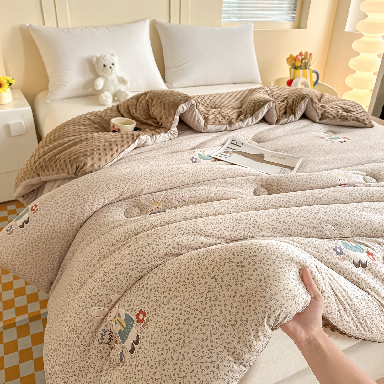 91家纺网 家纺一手货源 找家纺 纯优家纺 2025秋冬新款针织棉豆豆绒大豆秋冬被被子被芯（量大询价） 瑞贝卡