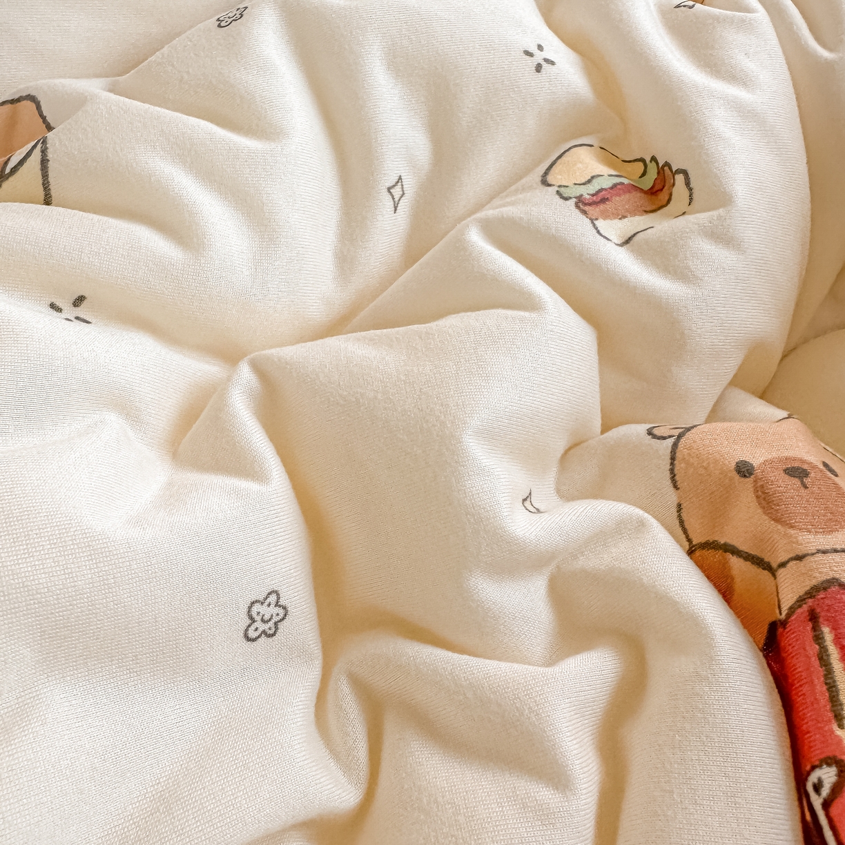 91家纺网 家纺一手货源 找家纺 纯优家纺 2025秋冬新款针织棉豆豆绒大豆秋冬被被子被芯（量大询价） 卡皮巴拉