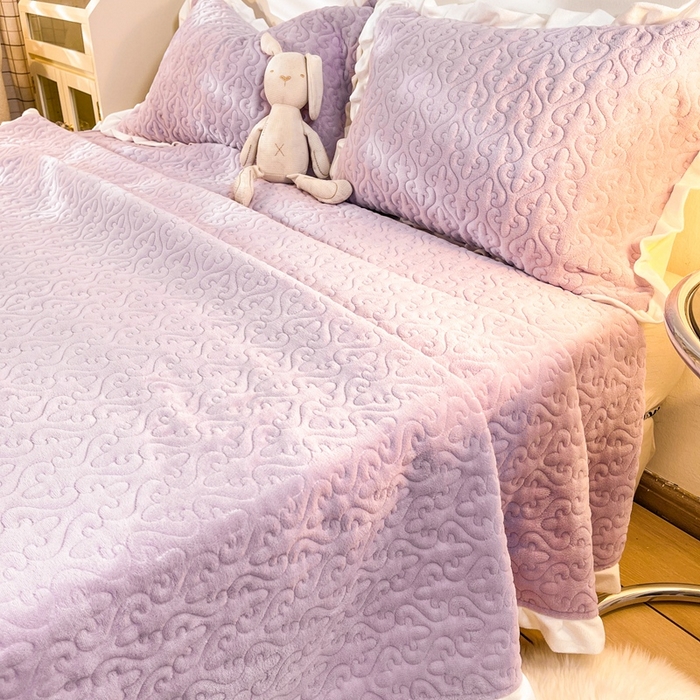 91家纺网 家纺一手货源 找家纺 妮可 2025秋冬新款加厚牛奶绒多功能荷叶边纯色枕套 芋泥紫