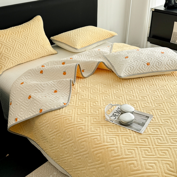 91家纺网 家纺一手货源 找家纺 妮可 2025新款四季款双面可用一面棉一面220克牛奶绒夹棉床单床盖 暖芙-小桔