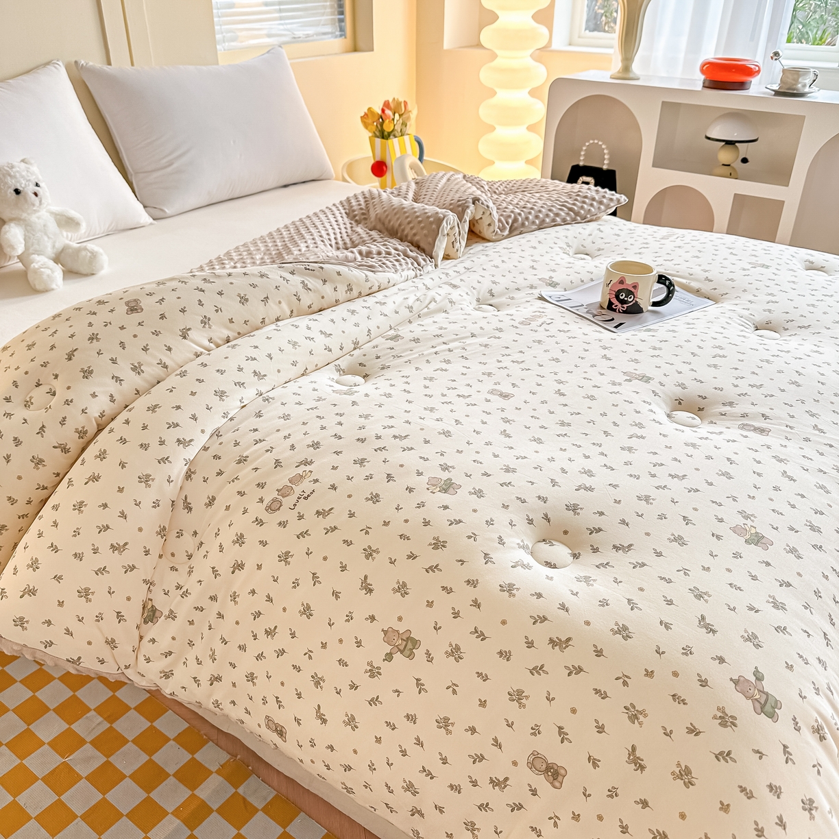 91家纺网 家纺一手货源 找家纺 纯优家纺 2025秋冬新款针织棉豆豆绒大豆秋冬被被子被芯（量大询价） 清茶小熊