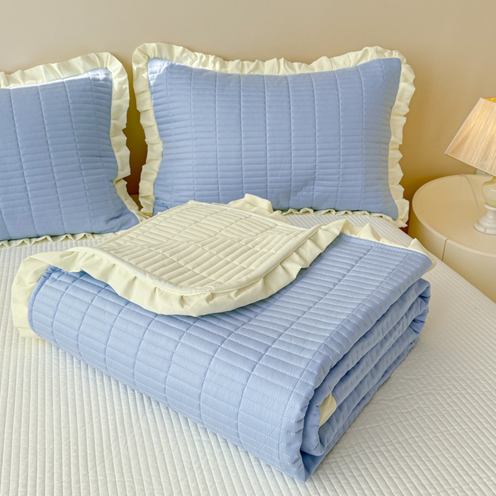 91家纺网 家纺一手货源 找家纺 妮可 2025新款荷叶边纯棉绗缝四季款多功能床盖 冰湖蓝