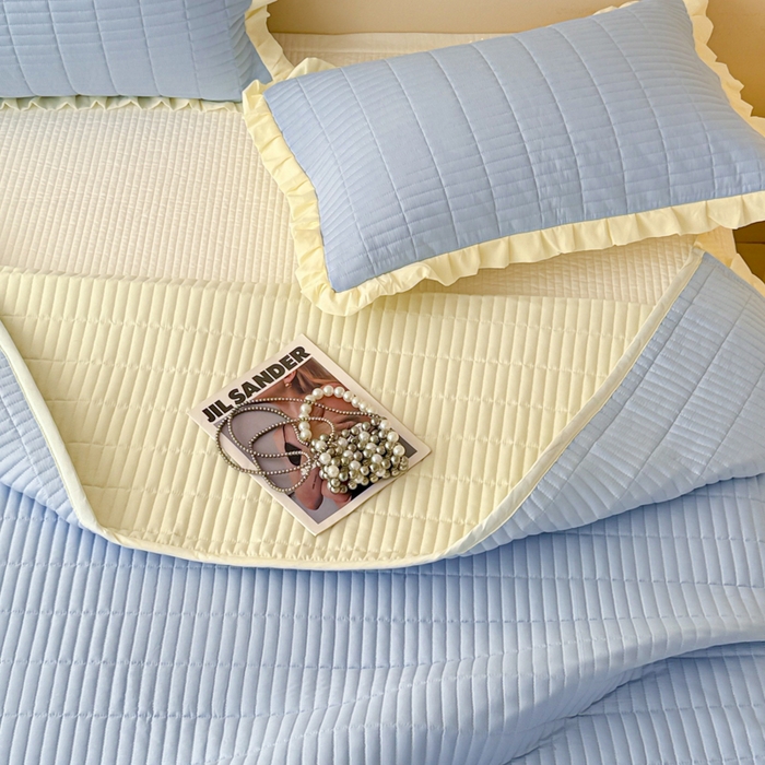 妮可 2025新款荷叶边纯棉绗缝四季款多功能床盖 冰湖蓝