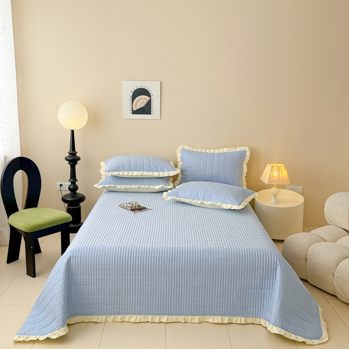 91家纺网 家纺一手货源 找家纺 妮可 2025新款荷叶边纯棉绗缝四季款多功能床盖 冰湖蓝