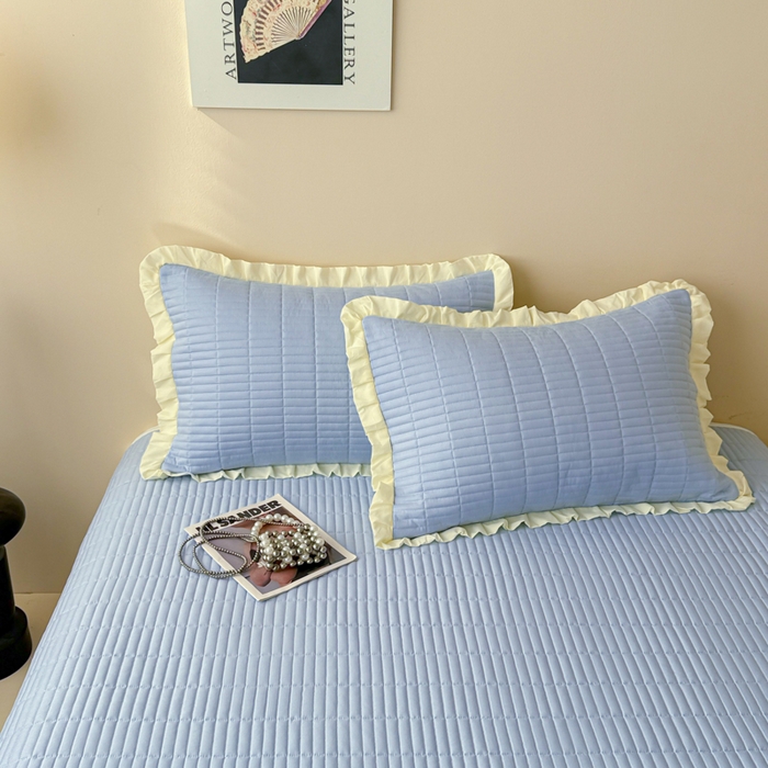 91家纺网 家纺一手货源 找家纺 妮可 2025新款荷叶边纯棉绗缝四季款多功能床盖 冰湖蓝