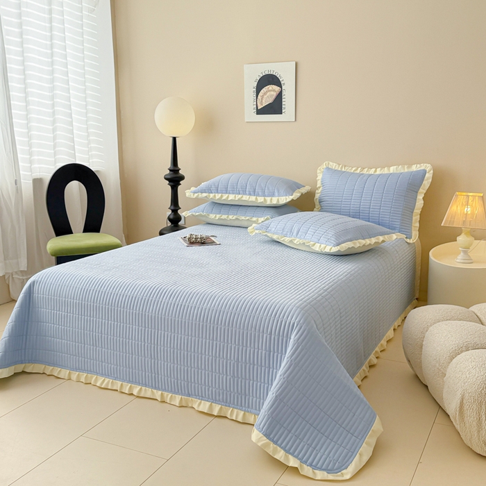 91家纺网 家纺一手货源 找家纺 妮可 2025新款荷叶边纯棉绗缝四季款多功能床盖 冰湖蓝