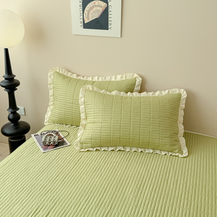 91家纺网 家纺一手货源 找家纺 妮可 2025新款荷叶边纯棉绗缝四季款多功能床盖 森林绿