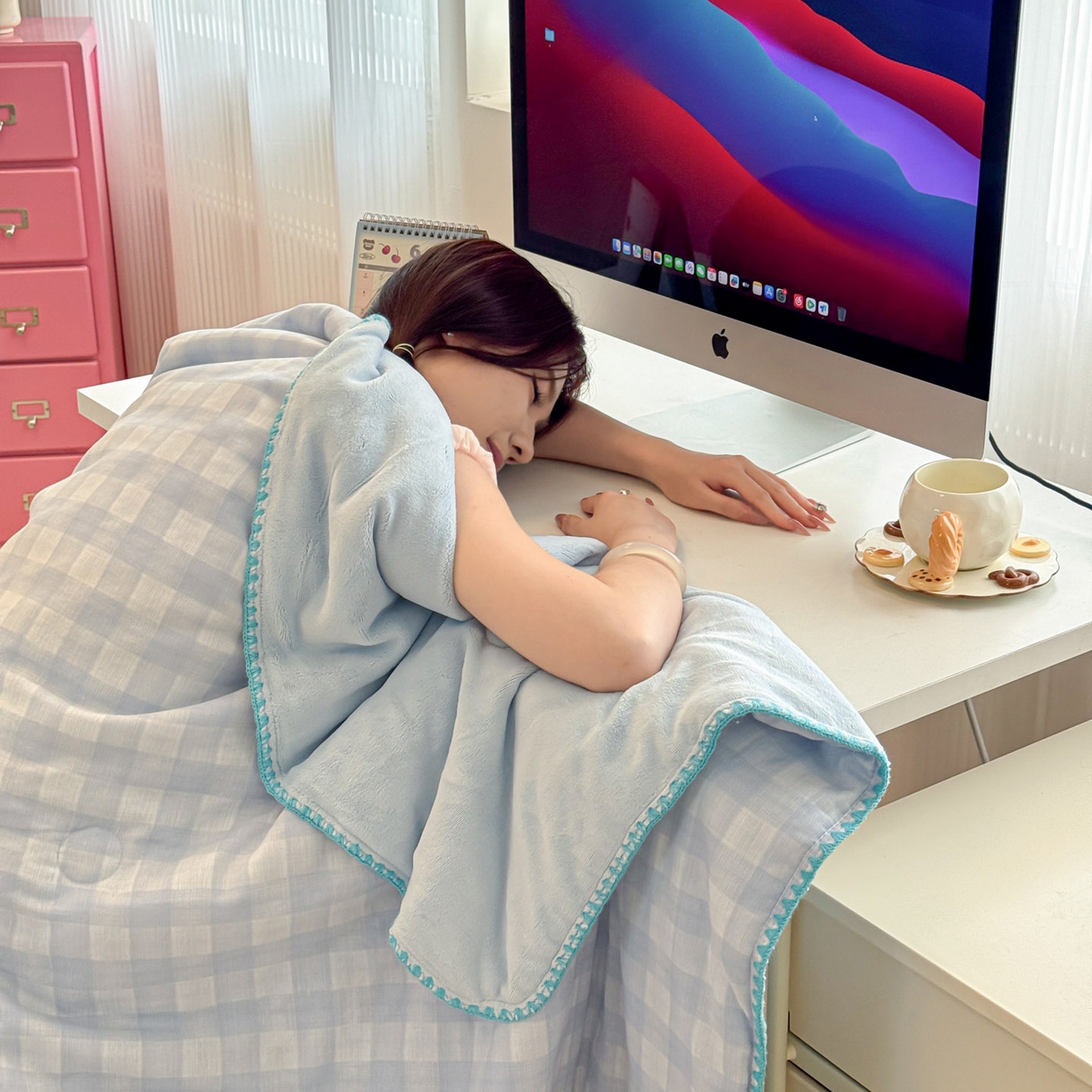 91家纺网 家纺一手货源 找家纺 妮可 2025新款三层夹棉全棉双层纱绒多功能盖毯被 半岛冰茶