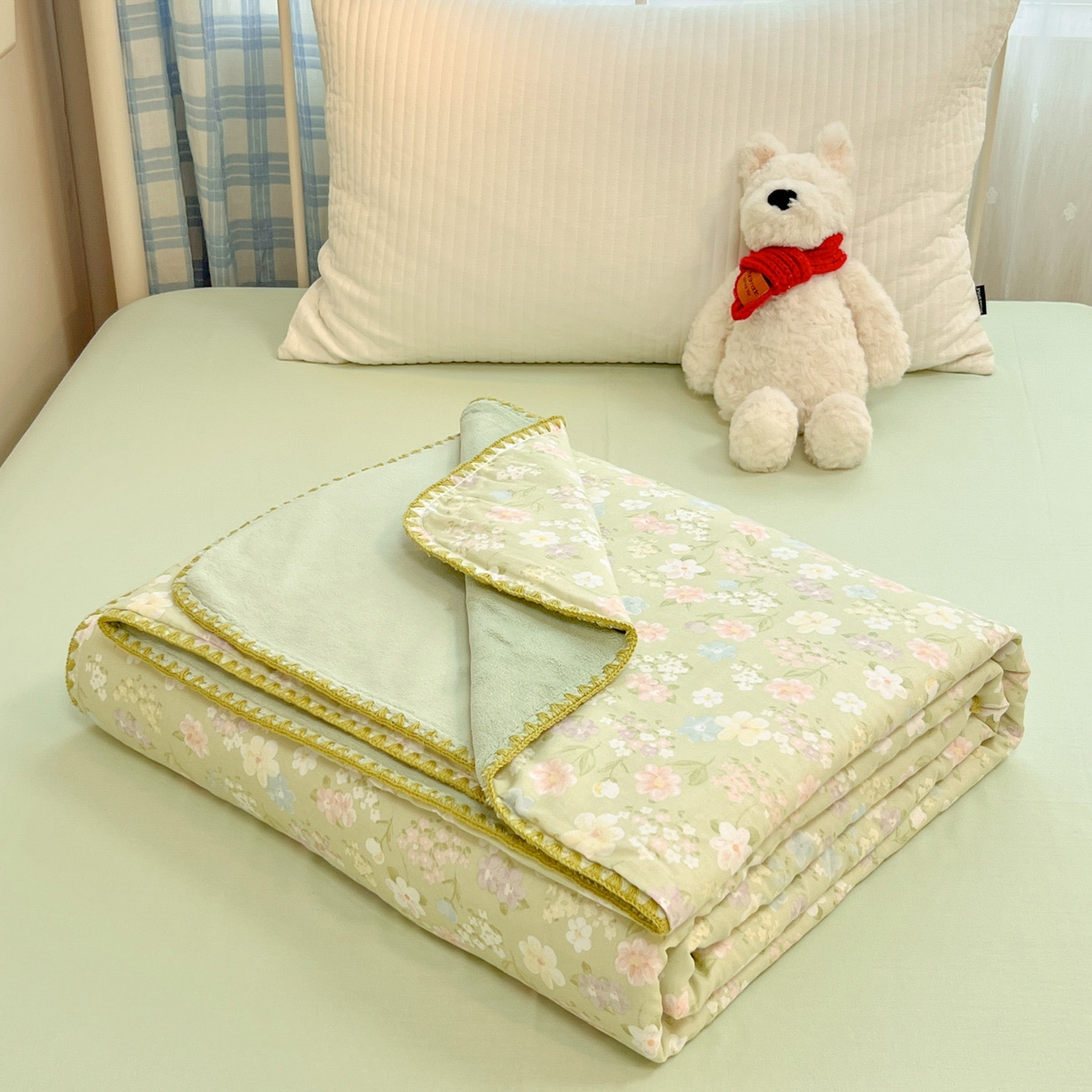 91家纺网 家纺一手货源 找家纺 妮可 2025新款三层夹棉全棉双层纱绒多功能盖毯被 森林物语