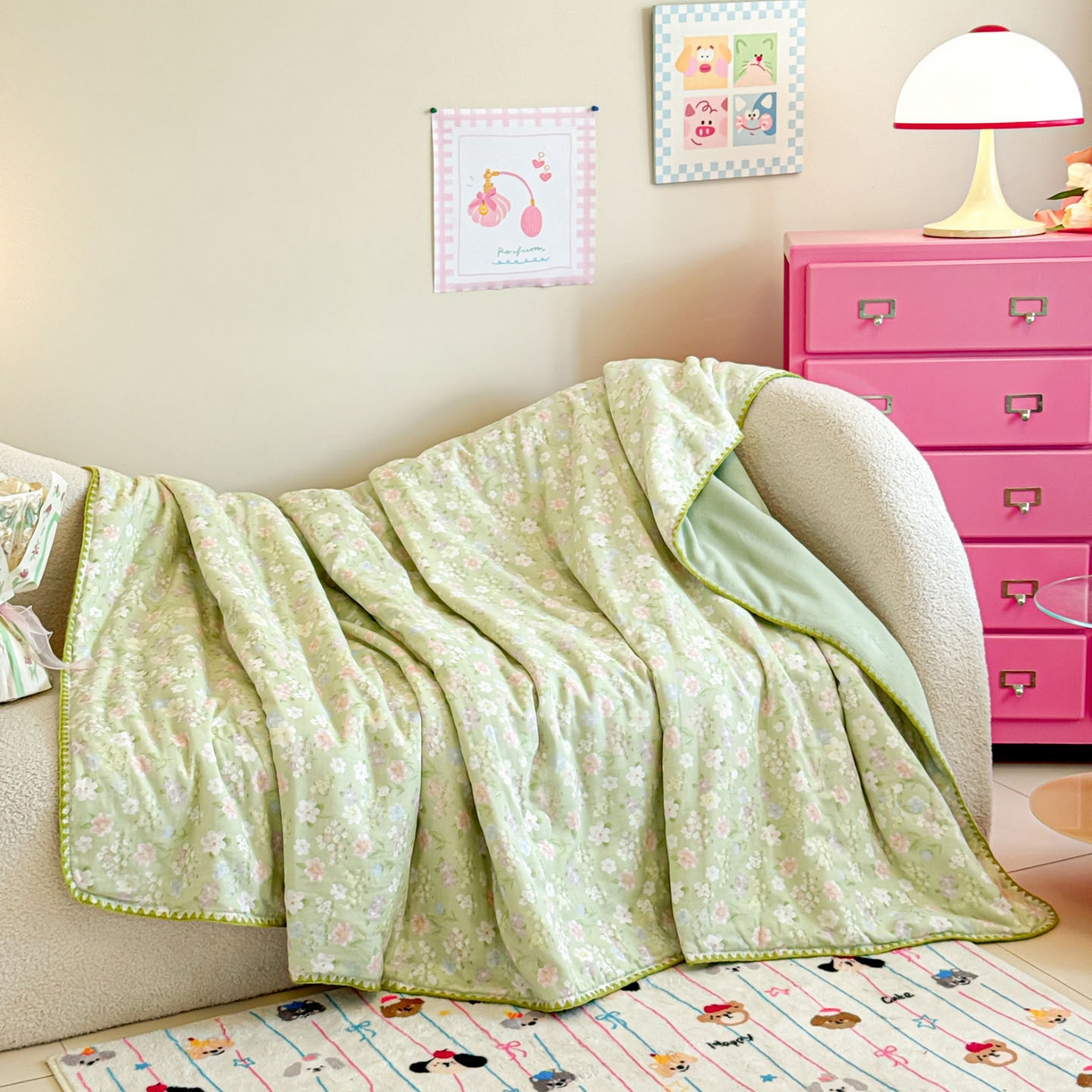 91家纺网 家纺一手货源 找家纺 妮可 2025新款三层夹棉全棉双层纱绒多功能盖毯被 森林物语