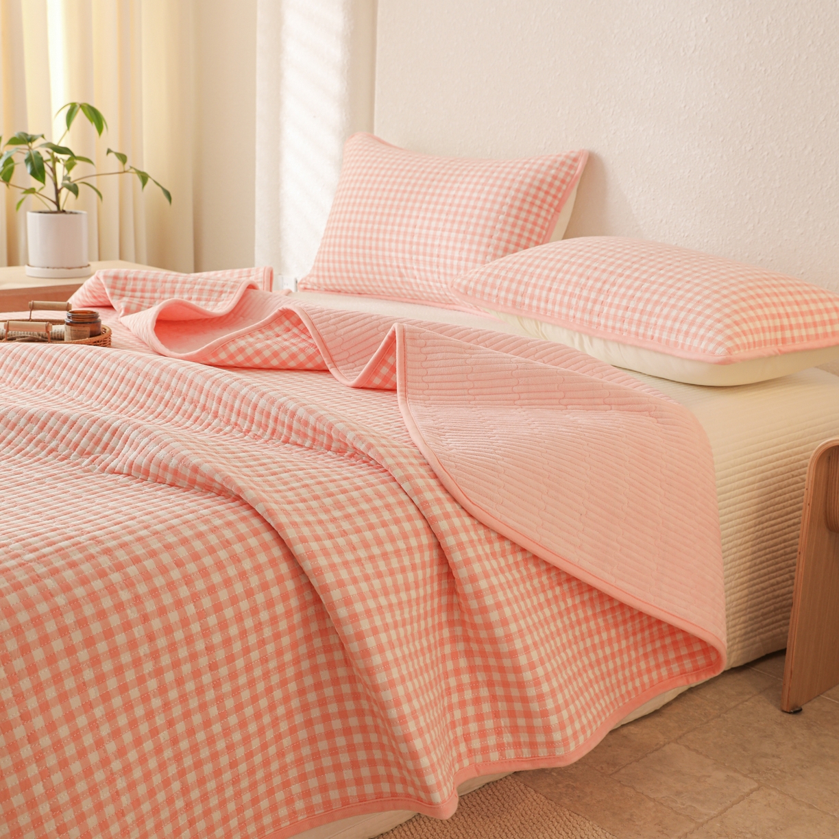 妮可 2025新款全棉色织水洗棉一面棉一面绒四季可用床盖系列 格韵-粉小格