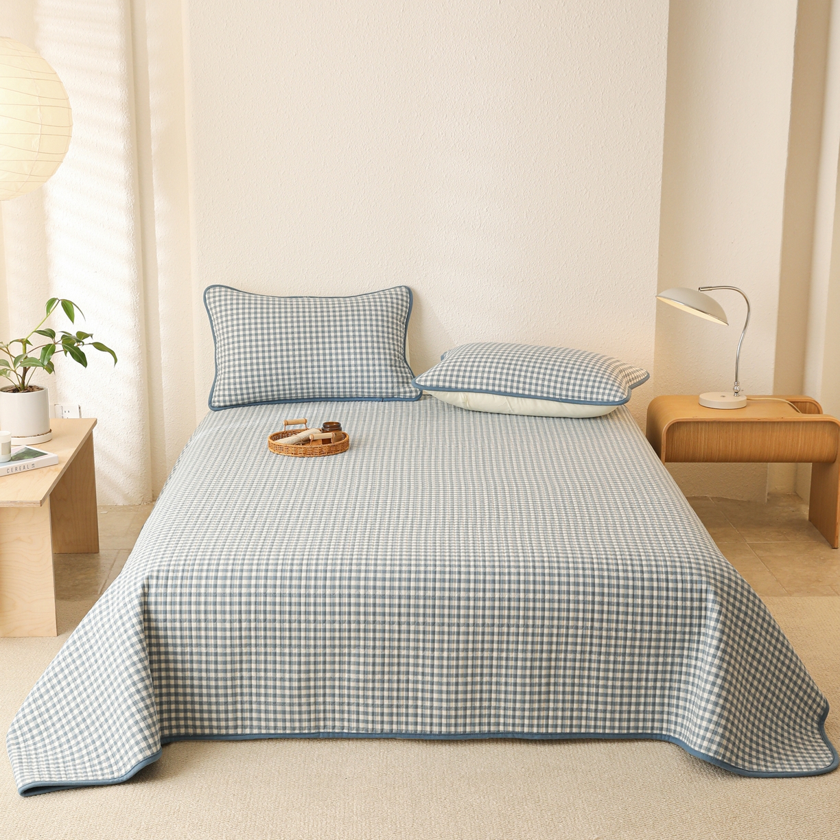 91家纺网 家纺一手货源 找家纺 妮可 2025新款全棉色织水洗棉一面棉一面绒四季可用床盖系列 格韵-蓝小格