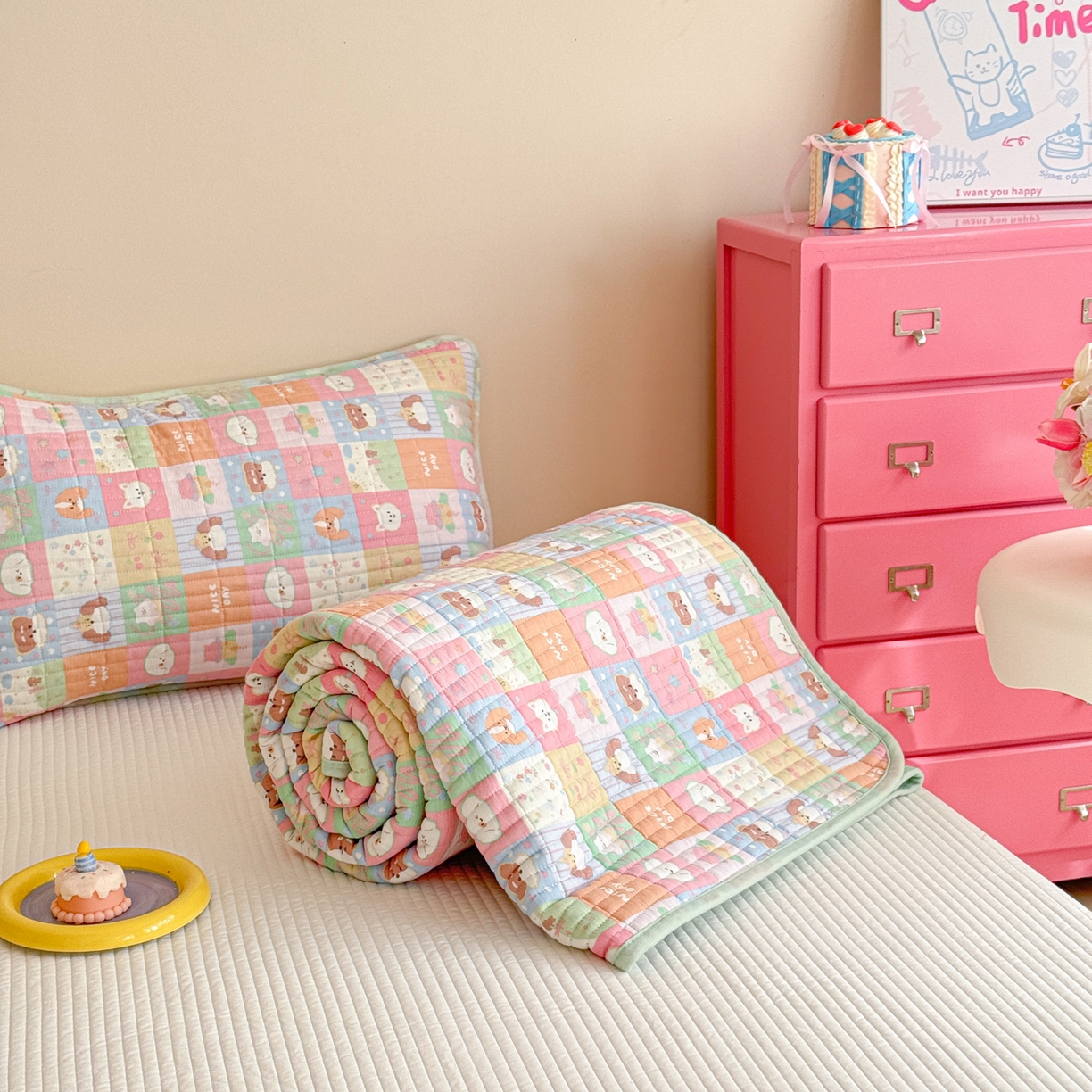 91家纺网 家纺一手货源 找家纺 （总）妮可 2025新款跑量款全棉双层纱绒四季可用床盖系列