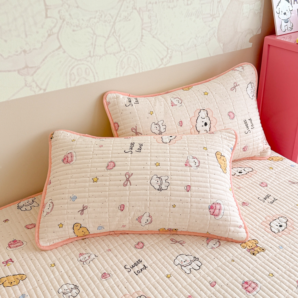 91家纺网 家纺一手货源 找家纺 妮可 2025新款跑量款全棉双层纱绒四季可用床盖系列 甜心乐园