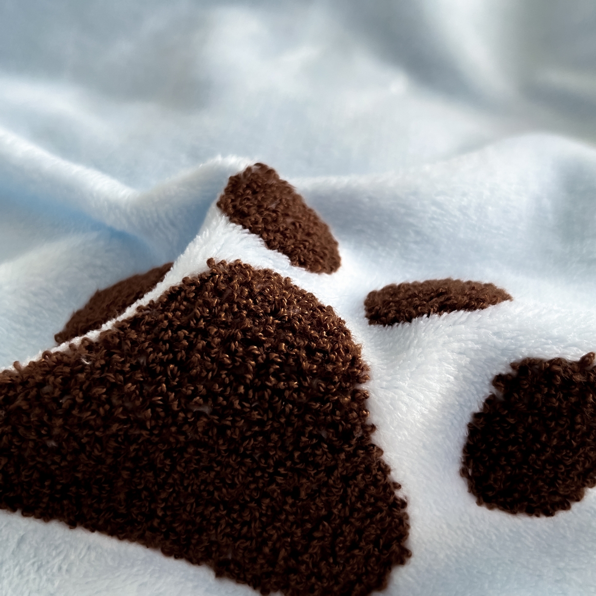 91家纺网 家纺一手货源 找家纺 （总）梦之岛 2025新款高克重大版牛奶绒卡通毛巾绣四件套