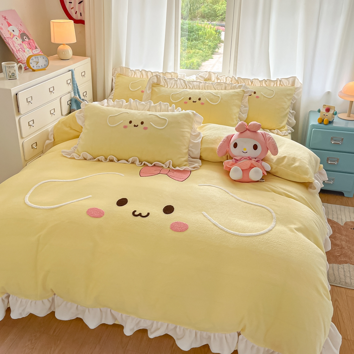 91家纺网 家纺一手货源 找家纺 梦之岛 2025新款高克重大版牛奶绒卡通毛巾绣四件套 幸运兔-黄