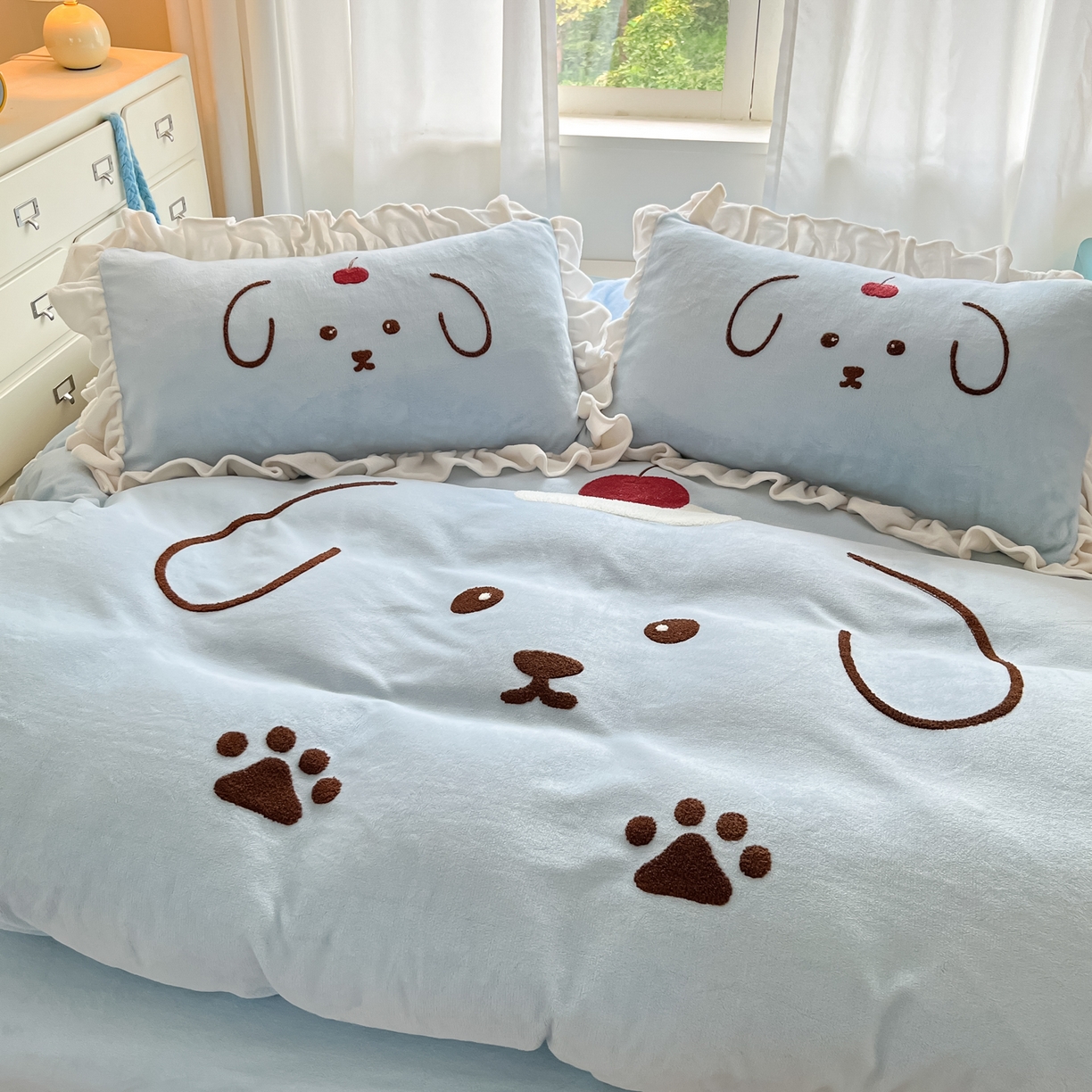 梦之岛 2025新款高克重大版牛奶绒卡通毛巾绣四件套 可爱狗-蓝