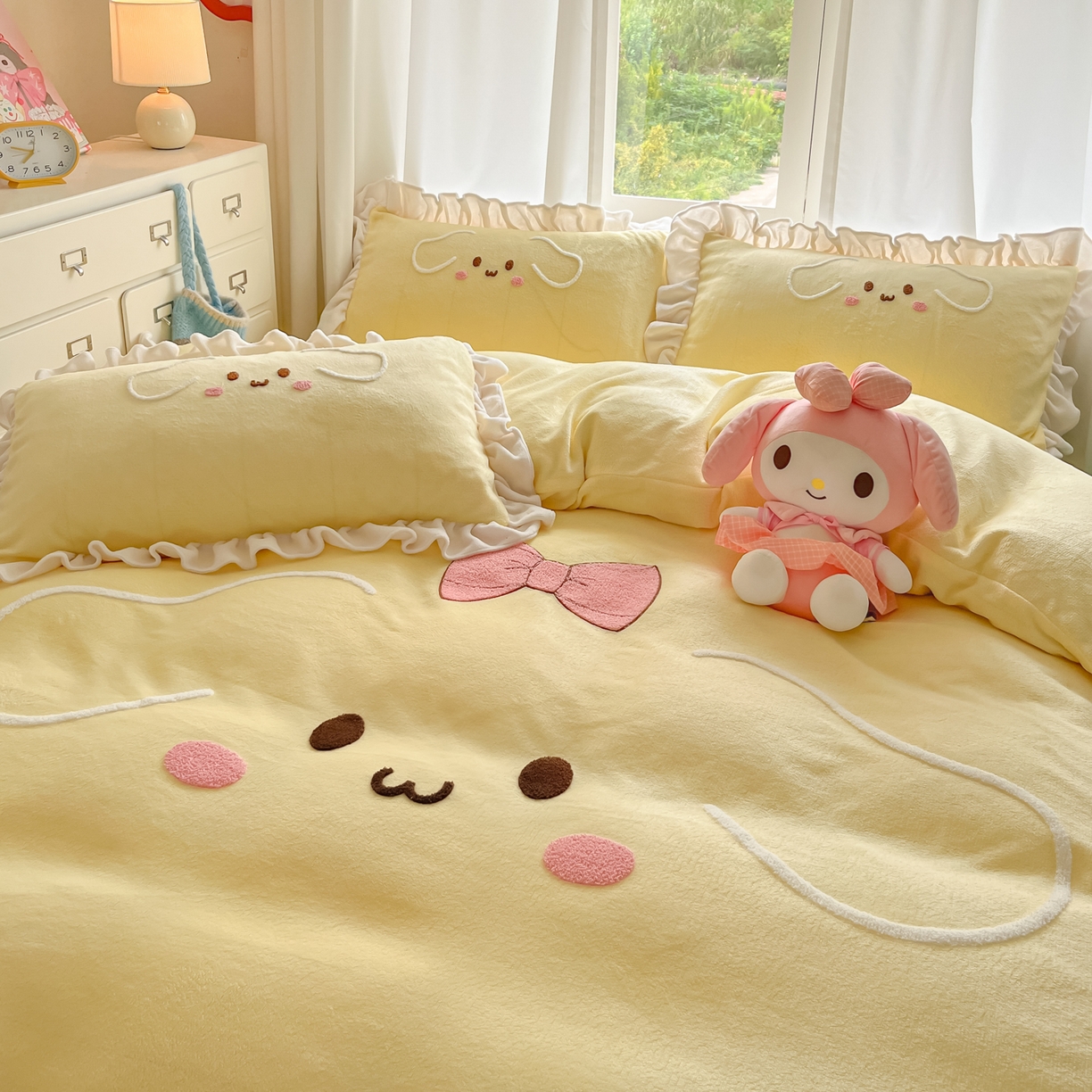 91家纺网 家纺一手货源 找家纺 梦之岛 2025新款高克重大版牛奶绒卡通毛巾绣四件套 幸运兔-黄