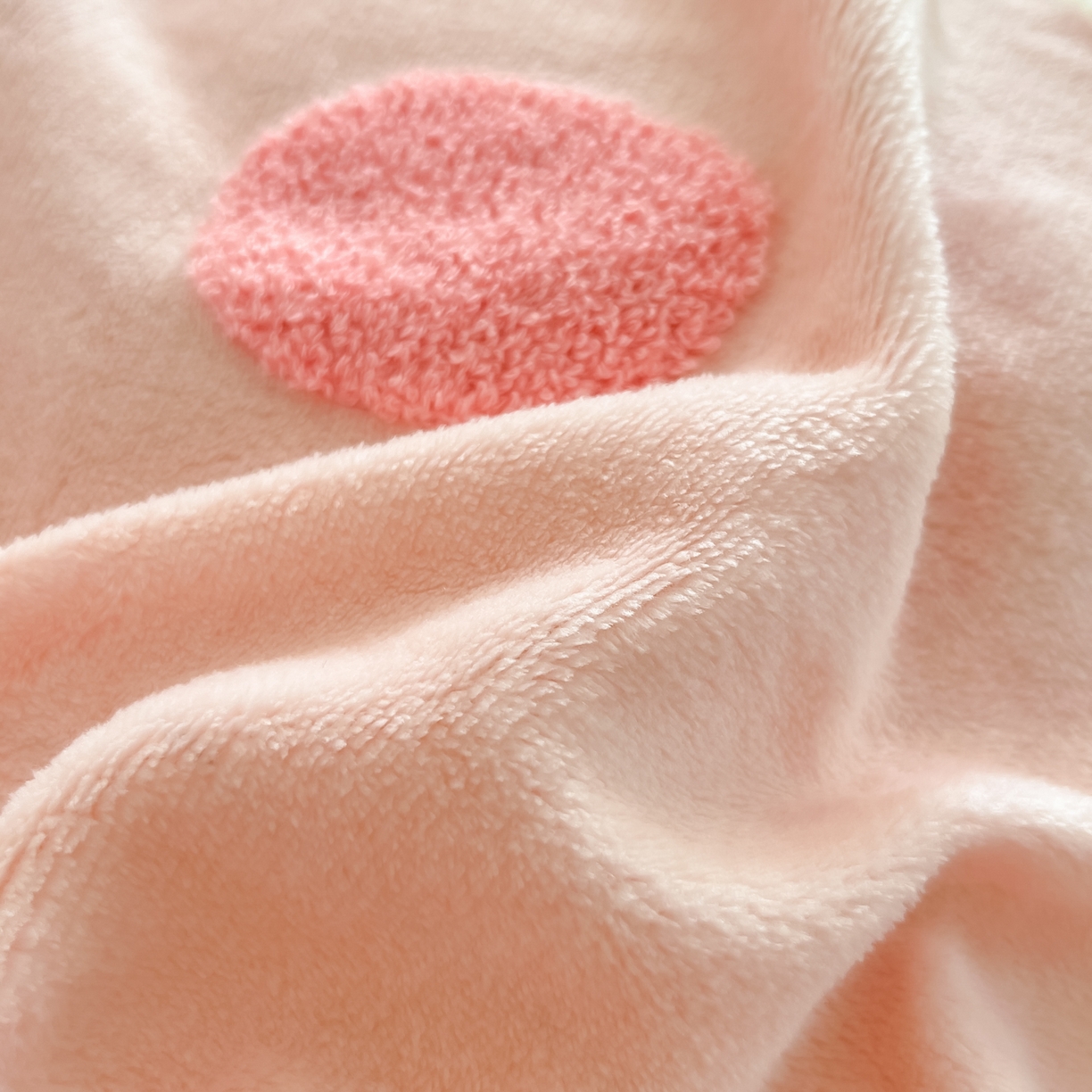 91家纺网 家纺一手货源 找家纺 梦之岛 2025新款高克重大版牛奶绒卡通毛巾绣四件套 幸运兔-粉