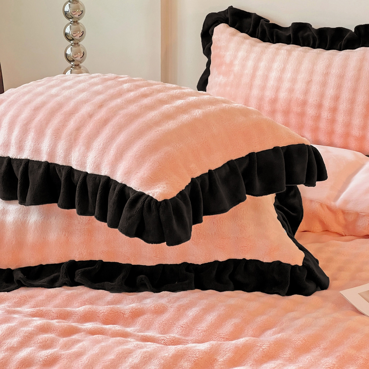 91家纺网 家纺一手货源 找家纺 梦之岛 2025新款韩版兔毛绒小泡泡牛奶绒四件套 泡芙公主-玉