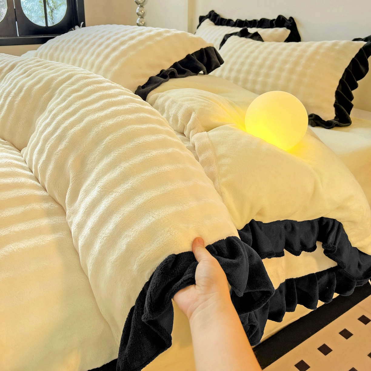 91家纺网 家纺一手货源 找家纺 梦之岛 2025新款韩版兔毛绒小泡泡牛奶绒四件套 泡芙公主-奶黄