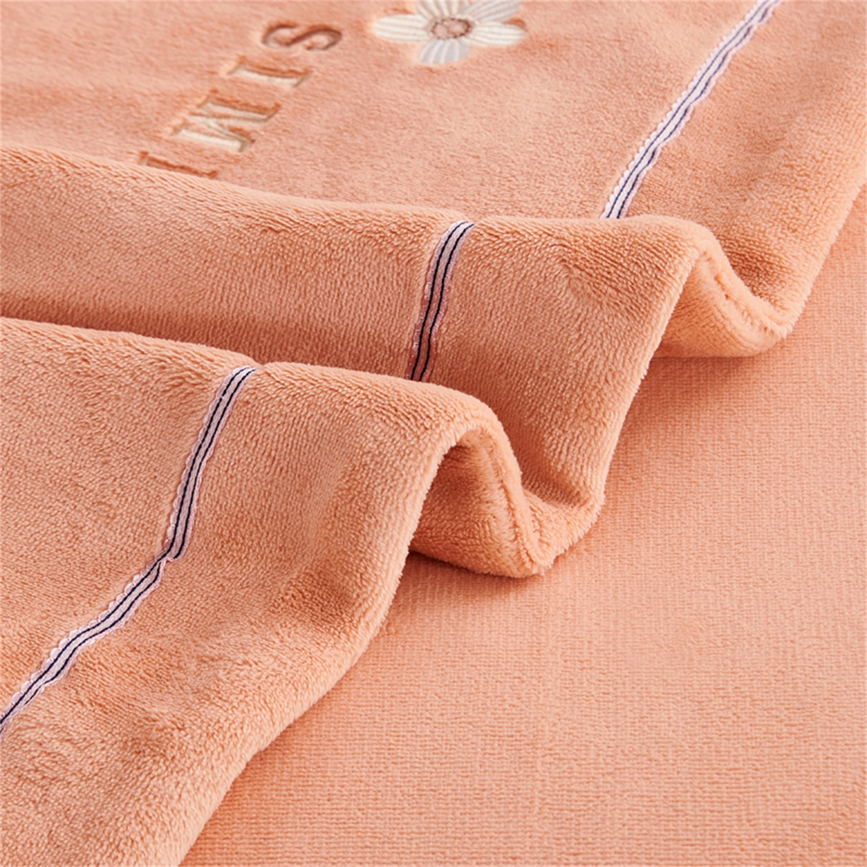 91家纺网 家纺一手货源 找家纺 （总）芯丝路枕业 2025新款牛奶绒四件套-英伦风情