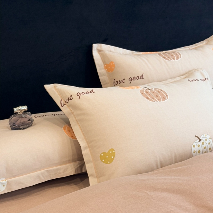 91家纺网 家纺一手货源 找家纺 雲归梦 2025新款全棉火山磨毛精梳棉生态磨毛纯棉四件套 南瓜甜心咖