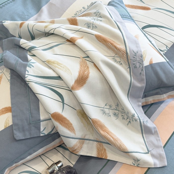 91家纺网 家纺一手货源 找家纺 雲归梦 2025新款全棉火山磨毛精梳棉生态磨毛纯棉四件套 飘摇蓝