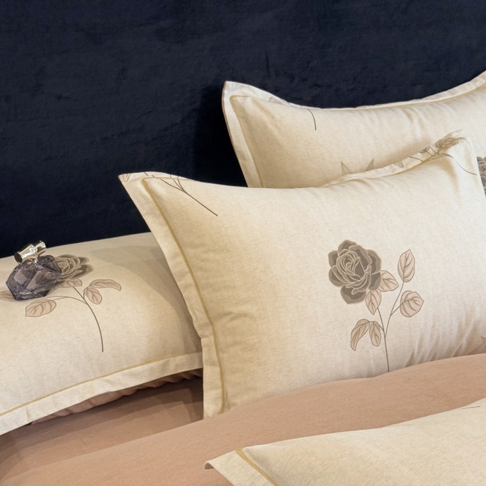 91家纺网 家纺一手货源 找家纺 雲归梦 2025新款全棉火山磨毛精梳棉生态磨毛纯棉四件套 倩影棕