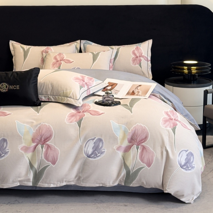 91家纺网 家纺一手货源 找家纺 雲归梦 2025新款全棉火山磨毛精梳棉生态磨毛纯棉四件套 轻盈花语豆沙