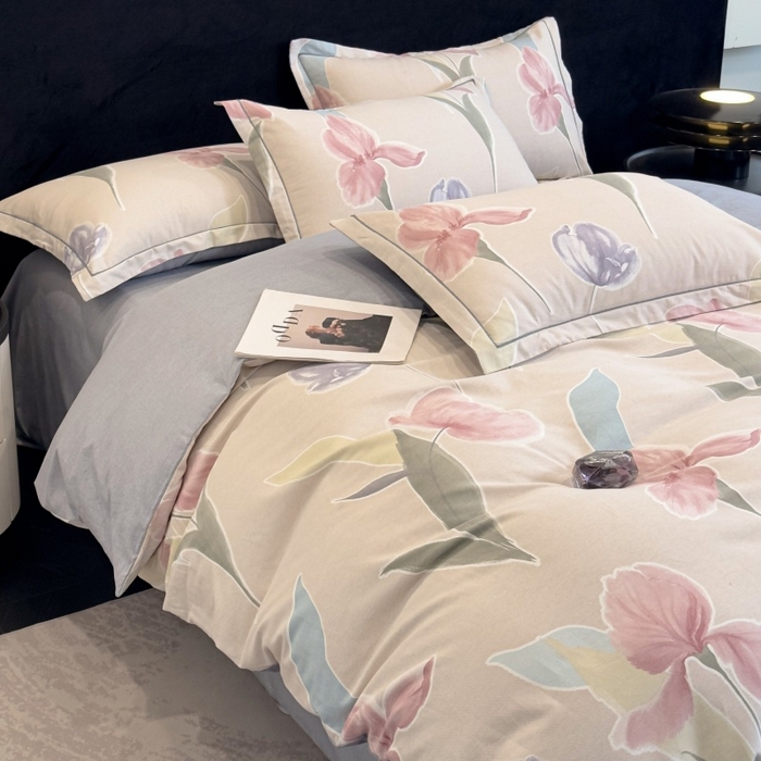 91家纺网 家纺一手货源 找家纺 雲归梦 2025新款全棉火山磨毛精梳棉生态磨毛纯棉四件套 轻盈花语豆沙