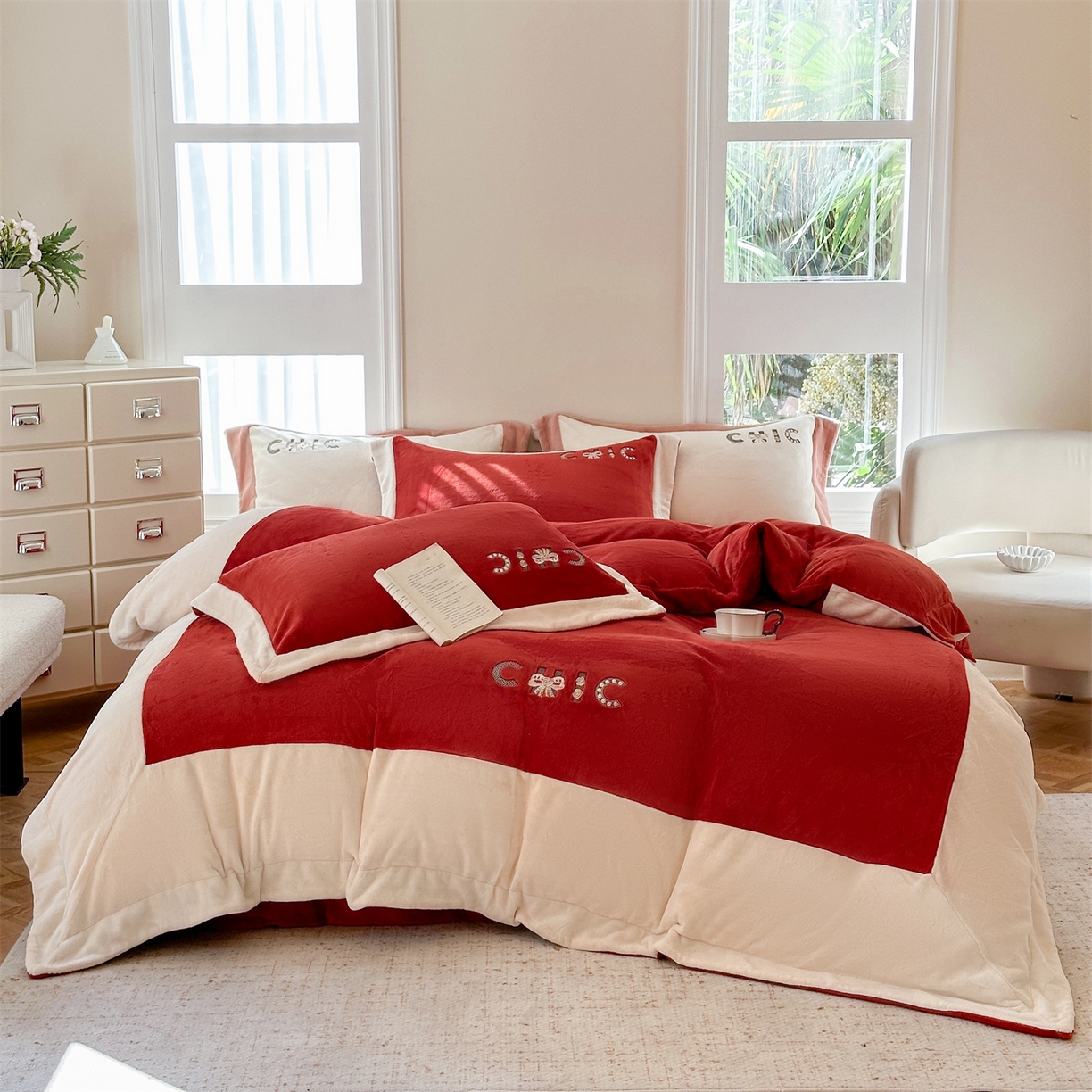 91家纺网 家纺一手货源 找家纺 （总）芯丝路枕业  2025新款蚕丝绒四件套-CHIC系列