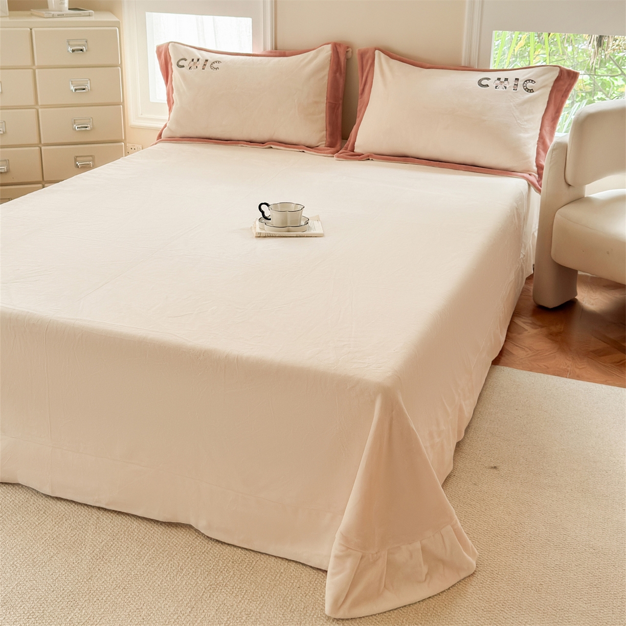 91家纺网 家纺一手货源 找家纺 （总）芯丝路枕业  2025新款蚕丝绒四件套-CHIC系列