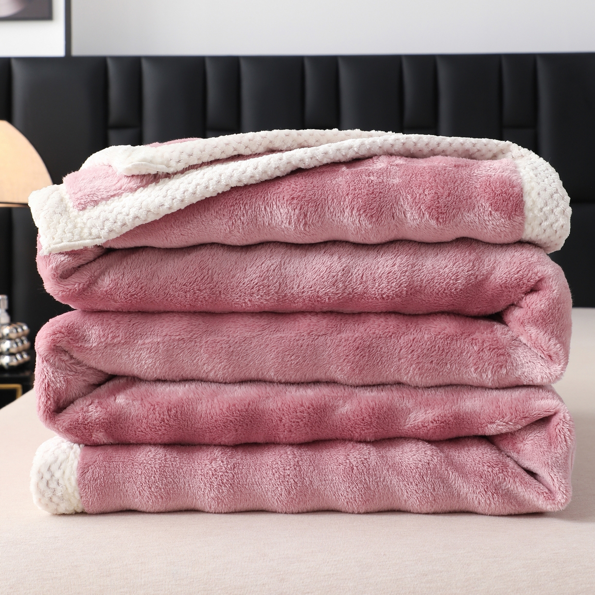 梦洋家纺 2025新款双面兔毛绒毛毯 豆沙色