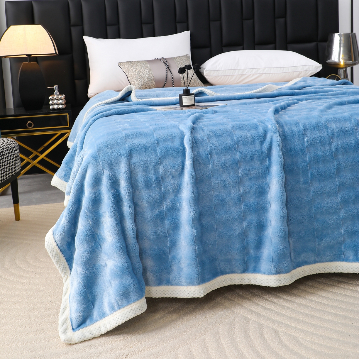 91家纺网 家纺一手货源 找家纺 梦洋家纺 2025新款双面兔毛绒毛毯 蓝色