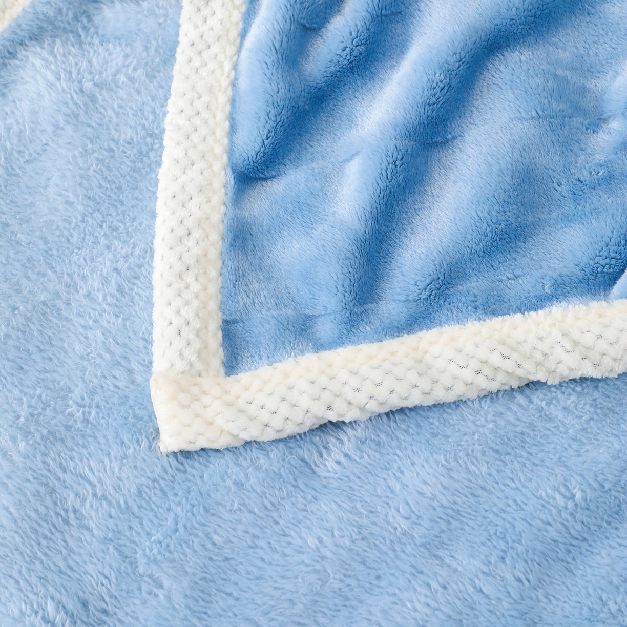 91家纺网 家纺一手货源 找家纺 梦洋家纺 2025新款双面兔毛绒毛毯 蓝色