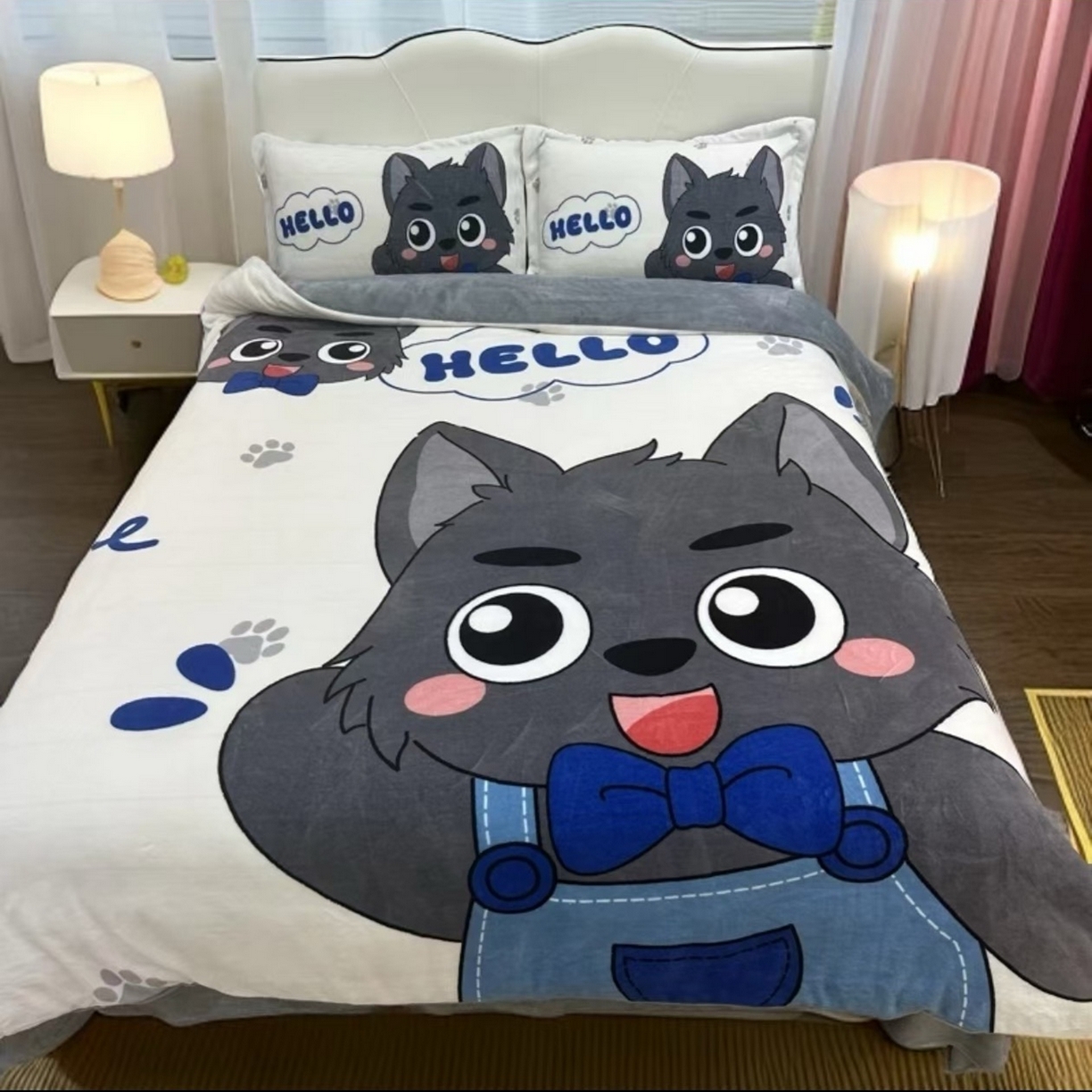 91家纺网 家纺一手货源 找家纺 赛丽雅 2025年新款秋冬卡通大版牛奶绒四件套 小灰灰,小灰灰