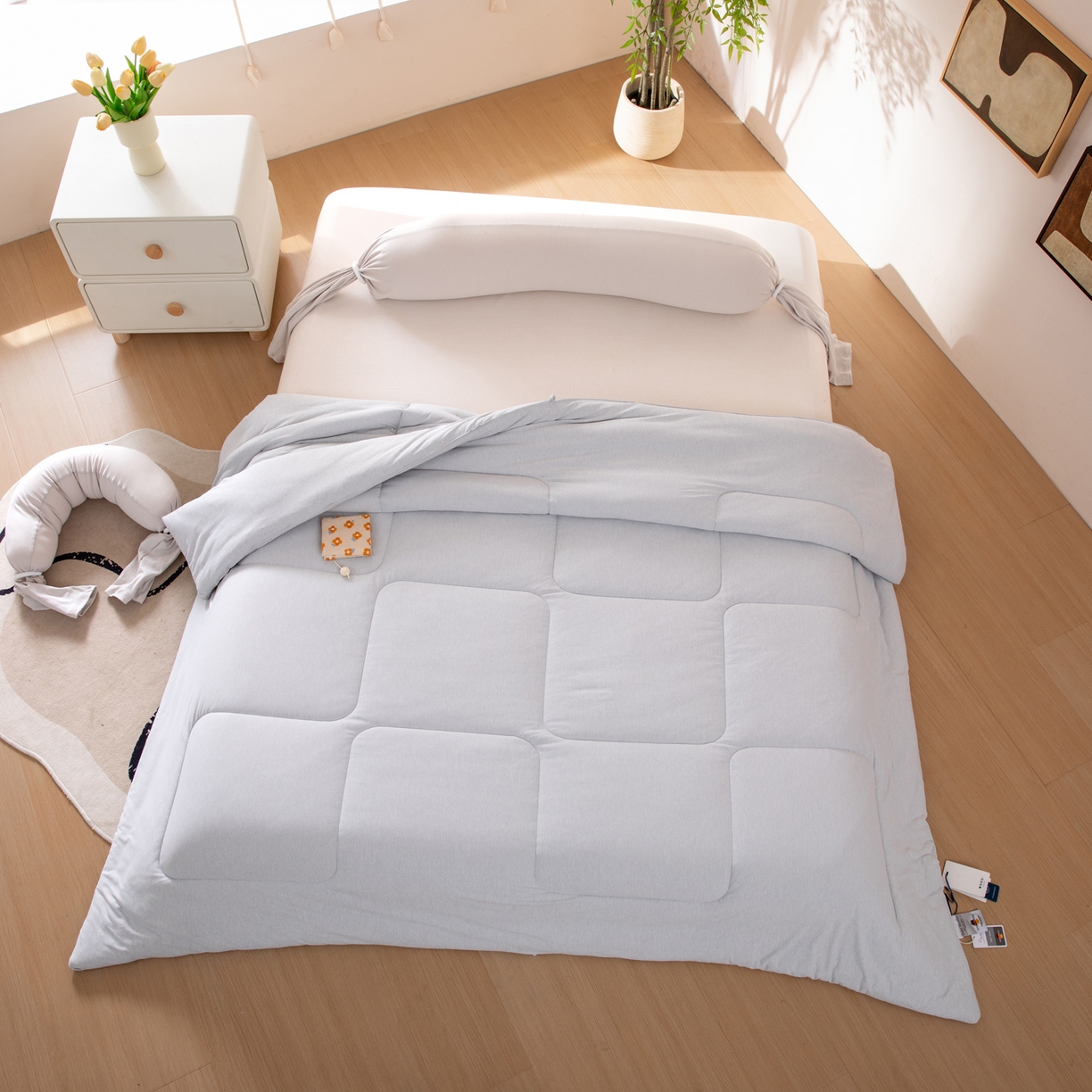 91家纺网 家纺一手货源 找家纺 LADYCOCO可可家居 2025新款LULU恒温水洗德绒被被子被芯 雅士灰