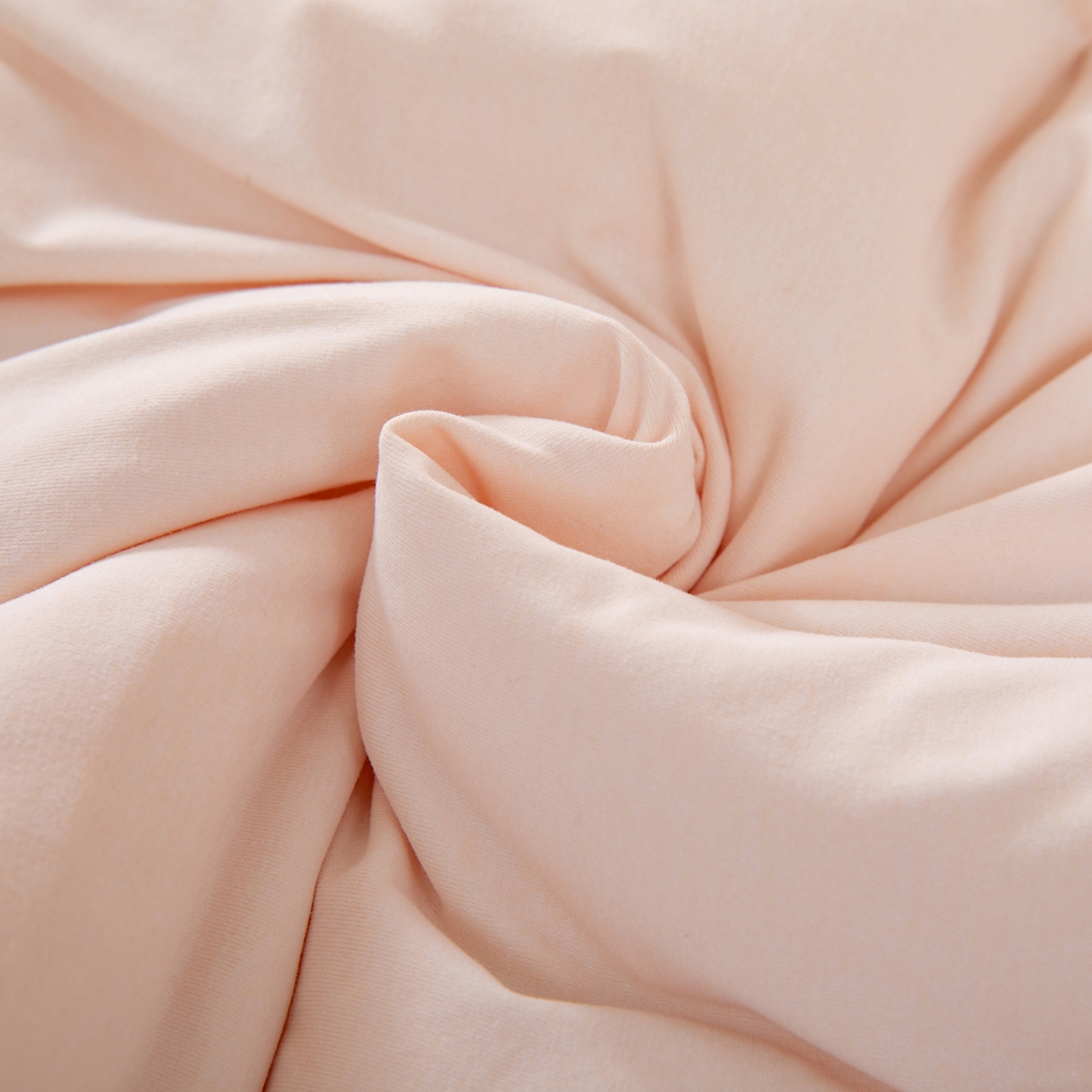 91家纺网 家纺一手货源 找家纺 LADYCOCO可可家居 2025新款LULU恒温水洗德绒被被子被芯 奶酪色