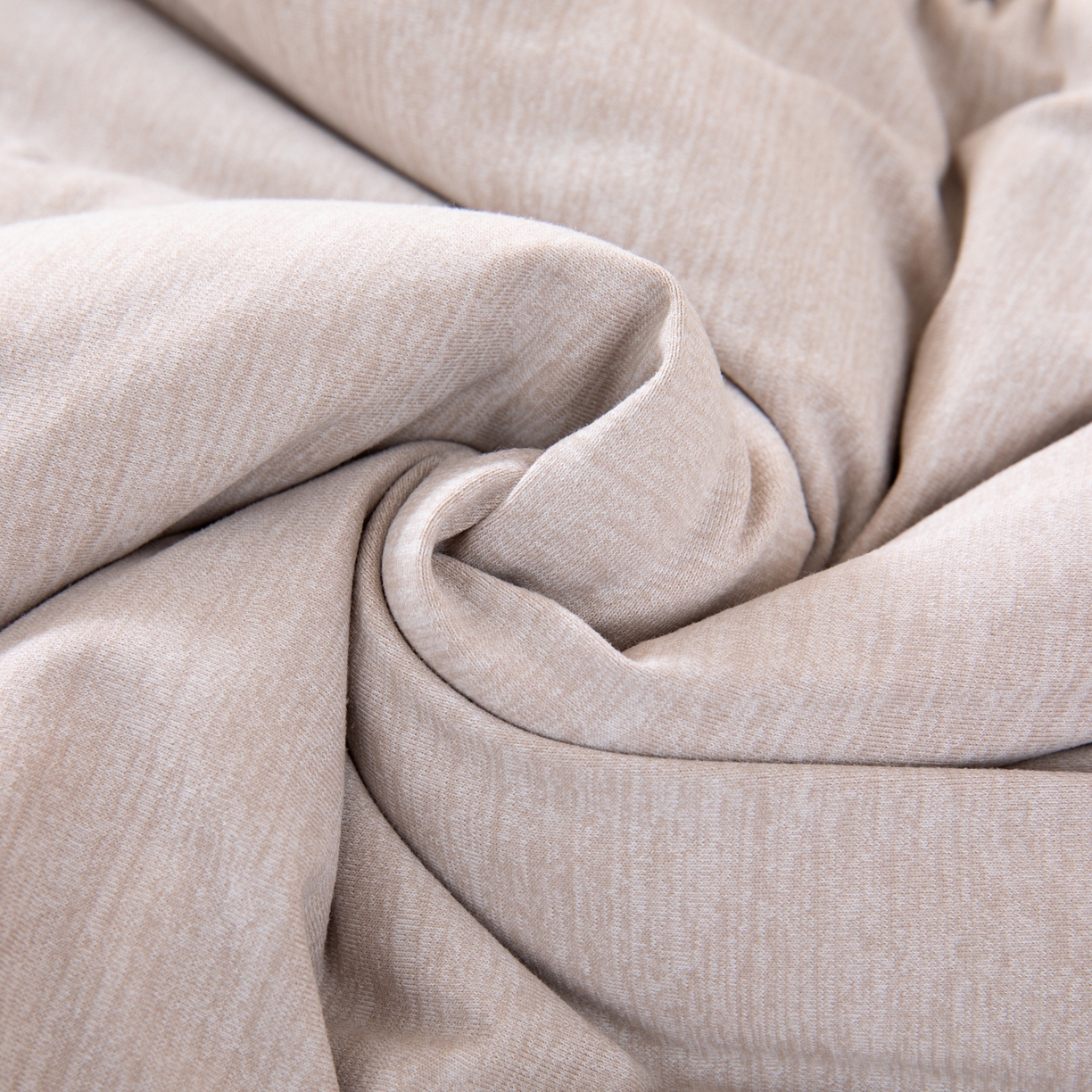 91家纺网 家纺一手货源 找家纺 LADYCOCO可可家居 2025新款LULU恒温水洗德绒被被子被芯 卡其色