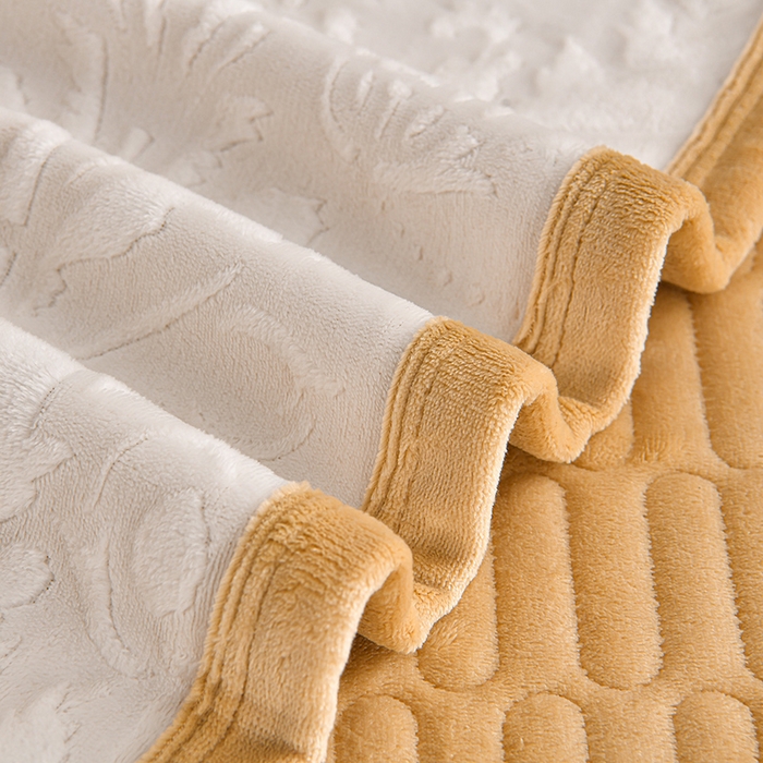 91家纺网 家纺一手货源 找家纺 星窝家纺 2025新款雕花绒床盖四件套 控价标准139（直播拼多多淘宝）灵动奶白+咖