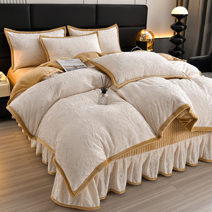 91家纺网 家纺一手货源 找家纺 星窝家纺 2025新款雕花绒床盖四件套 控价标准139（直播拼多多淘宝）灵动奶白+咖